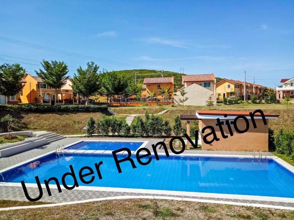Hillview Apt W/ Pool Access - Free Wifi Tagbilaran Extérieur photo